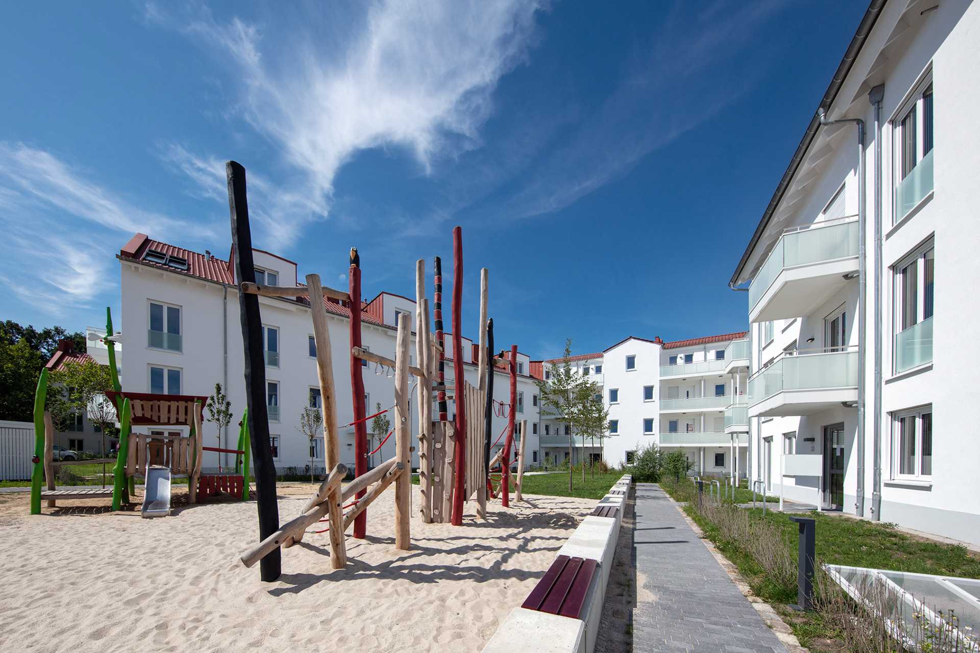 DIBAG News Foto Wohnquartier In der Feldmark Potsdam-Golm mit Spielplatz