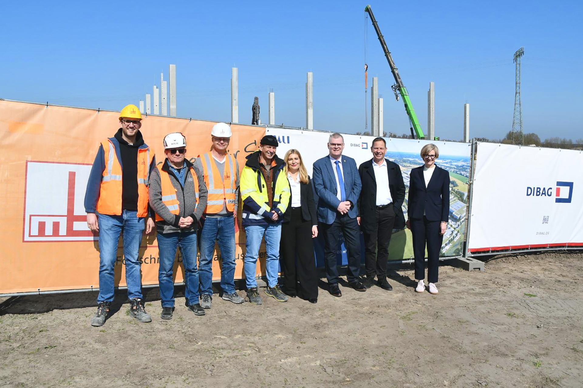 DIBAG News Baustart WU+ Wustermark Gruppenbild